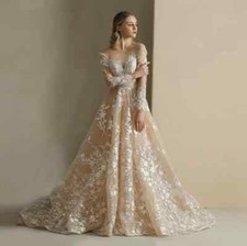 Lace Long Sleeve Backless A Line Vintage Wedding Dresses Sweep train Applique