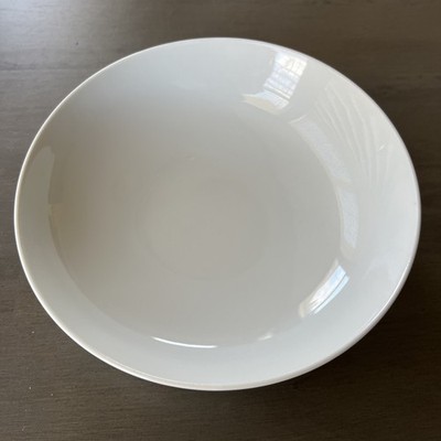 One Crate & Barrel Kahla Madison 8 1/4'' Coupe Soup Bowls Germany