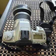 Minolta Dynax 404si Maxxum stsi Camera