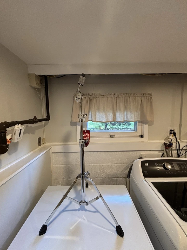 Pearl Serie 930 Recto Nuevo Soporte Platillo Único Arriostrado en Caja. Foto 2 de 3