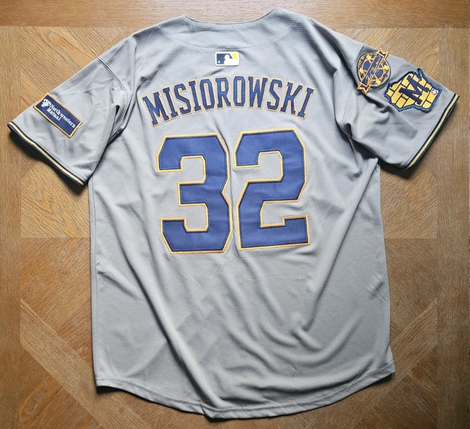 Camiseta deportiva de novato Jacob Misiorowski #32 Milwaukee Brewers para hombre Uecker "The Miz" 🔥⚾ Foto 2 de 4