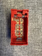 LEGO Technic Red Electric 9V Battery Box Small Assembly