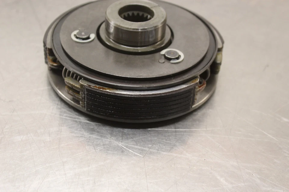 1988 Honda FourTrax 200 TRX200SX 2x4 CENTRIFUGAL WET CLUTCH I112 Foto 3 de 4