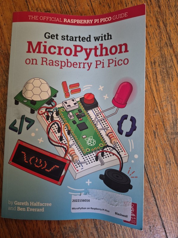 Get Started with MicroPython on Raspberry Pi Pico by Gareth Halfacree and Ben...