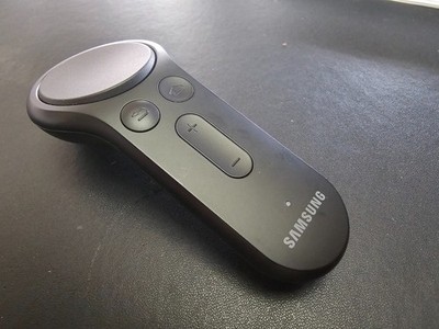 Samsung Gear VR Controller Remote Control ET-YO324 Genuine OEM