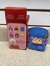 Loungefly Strawberry Shortcake Mini Backpack Bag Charm, BLUE BERRY MUFFIN, NEW