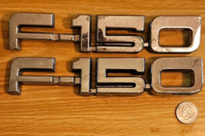 Camión Ford F150 1987-1991 emblemas de carrocería de guardabarros exterior - ambos - OEM de colección