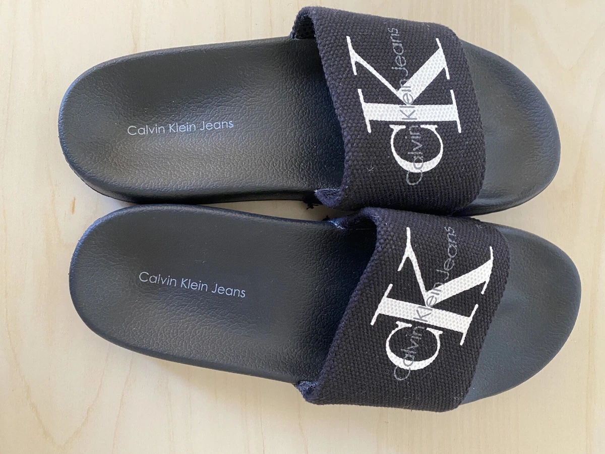 Size 4 calvin klein sliders sales