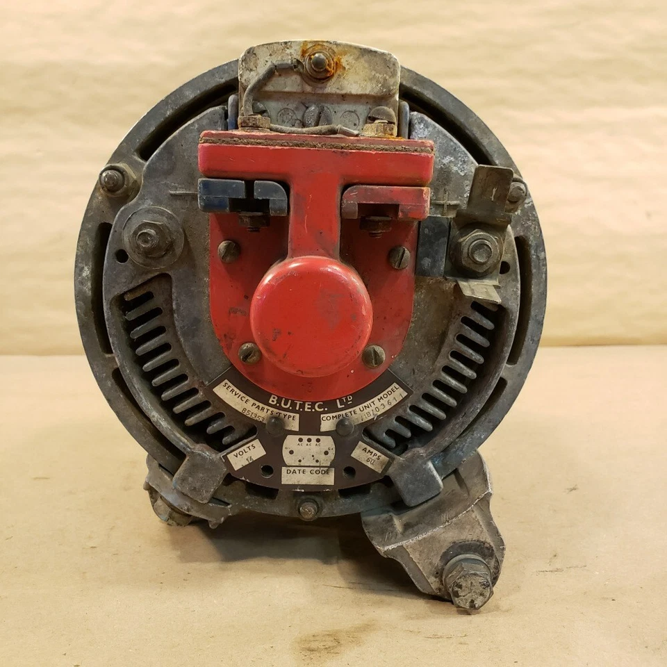 捷豹 XKE E 型 S3 V12 B.U.T.E.C. 851353 A7/1B/03611 交流发电机14伏60安培 — 第 2/4 张图片