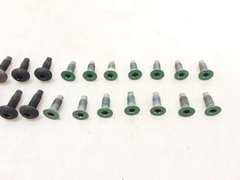 吉普 TJ 牧马人原始设备制造商挡风玻璃铰链 PGL 电动石灰绿色 1997 - 2006 120212 — 第 3/4 张图片