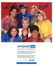 "The Facts of Life" Cast AUTOGRAPHS Signed 8x10 Photo - George Clooney +5 ACOA