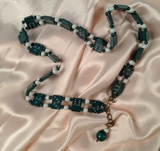 VINTAGE 1950S DOMINO WOOD BEAD BELT FOR DRESS