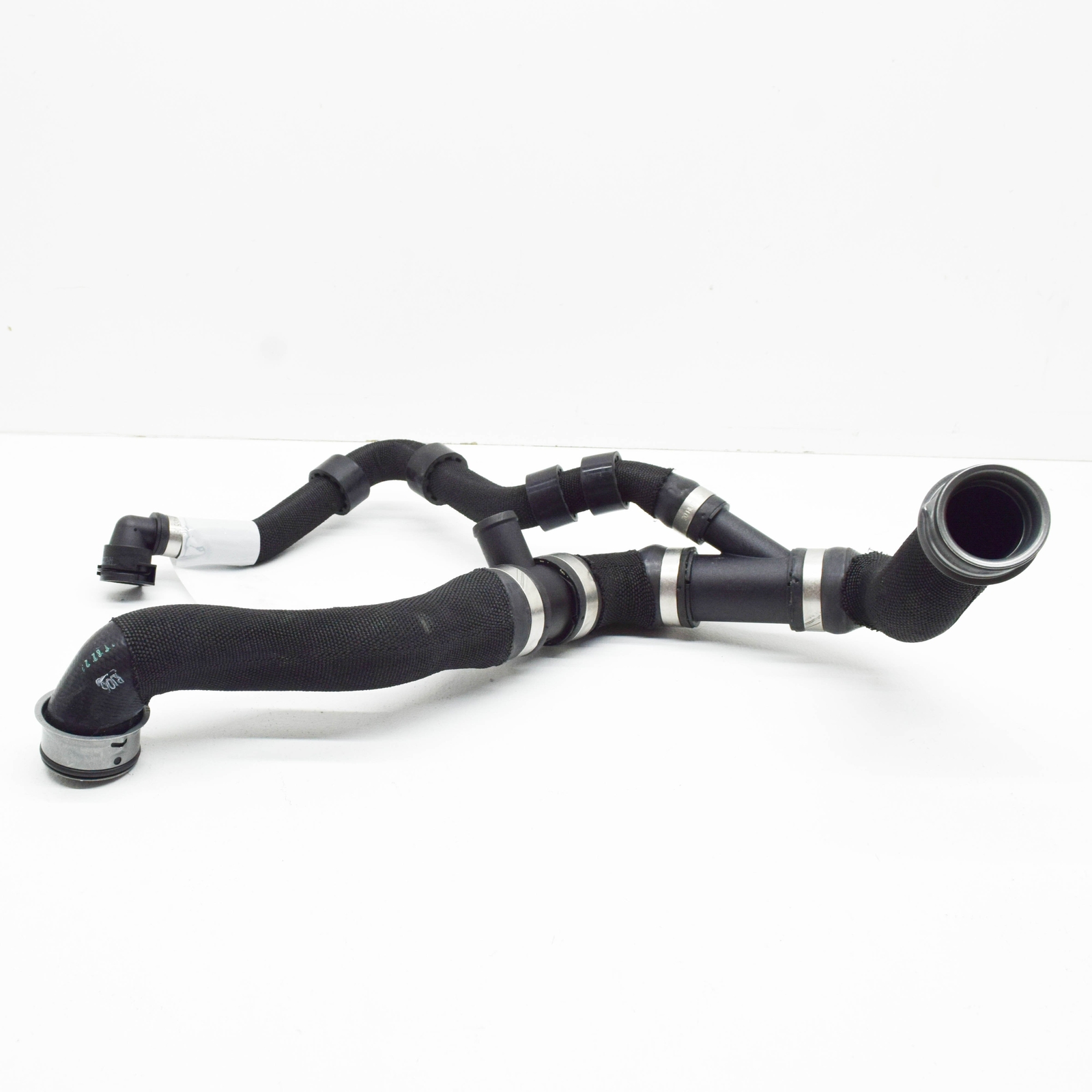 MERCEDES-BENZ E W212 Upper Right Radiator Hose A2185010482 NEW  