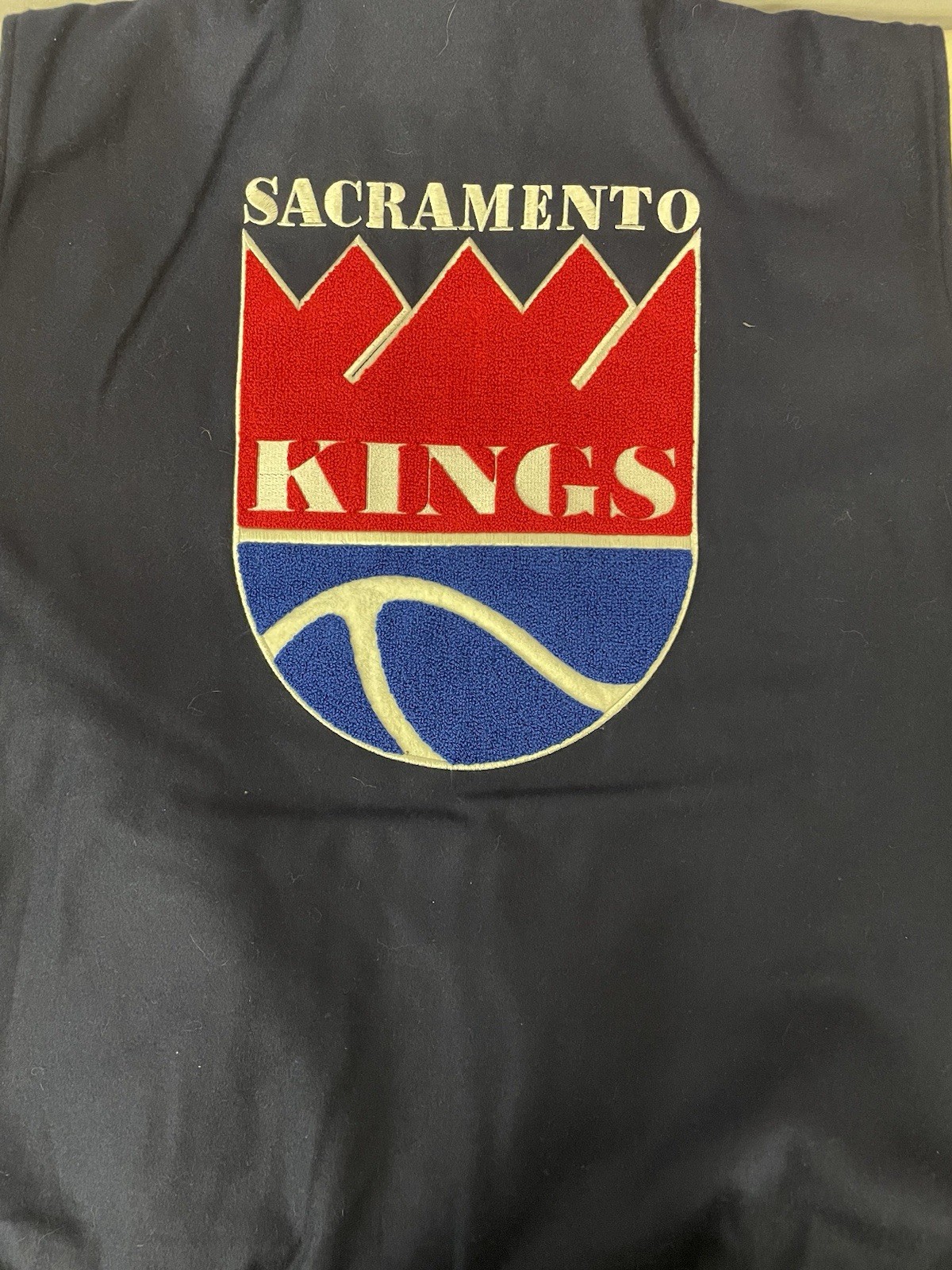 Picture 3 of 8