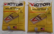 Victor Wide Pedal Mouse Traps M035 Rodent Control - Total 4 Traps - Combo Ship