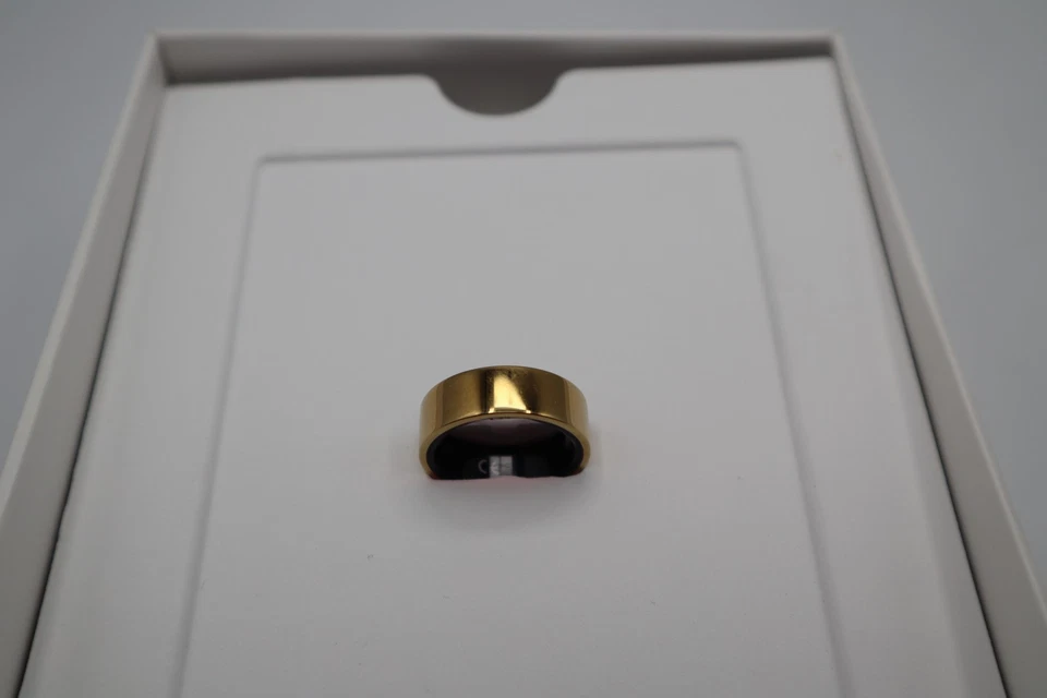 Ultrahuman Ring Air size 10 Gold New in open box fitness tracking ring bluetooth - Image 2 of 4