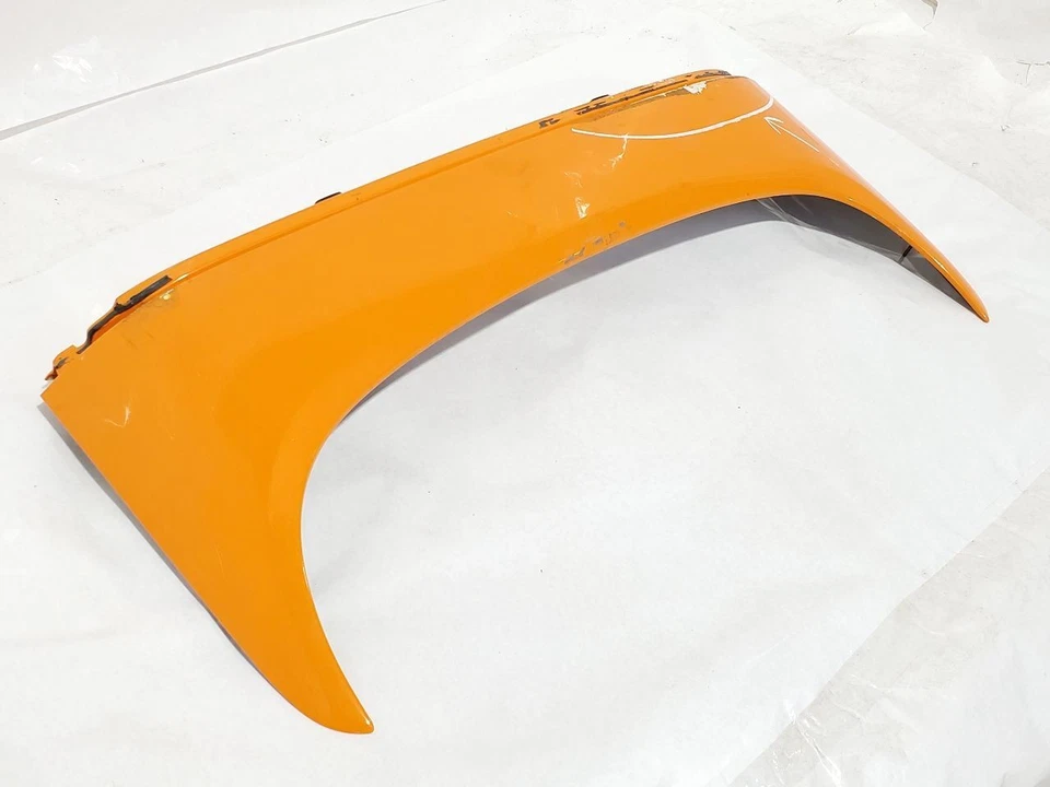 2005 Lotus Elise 原始设备制造商车顶面板部分损坏 117b0673 — 第 2/4 张图片