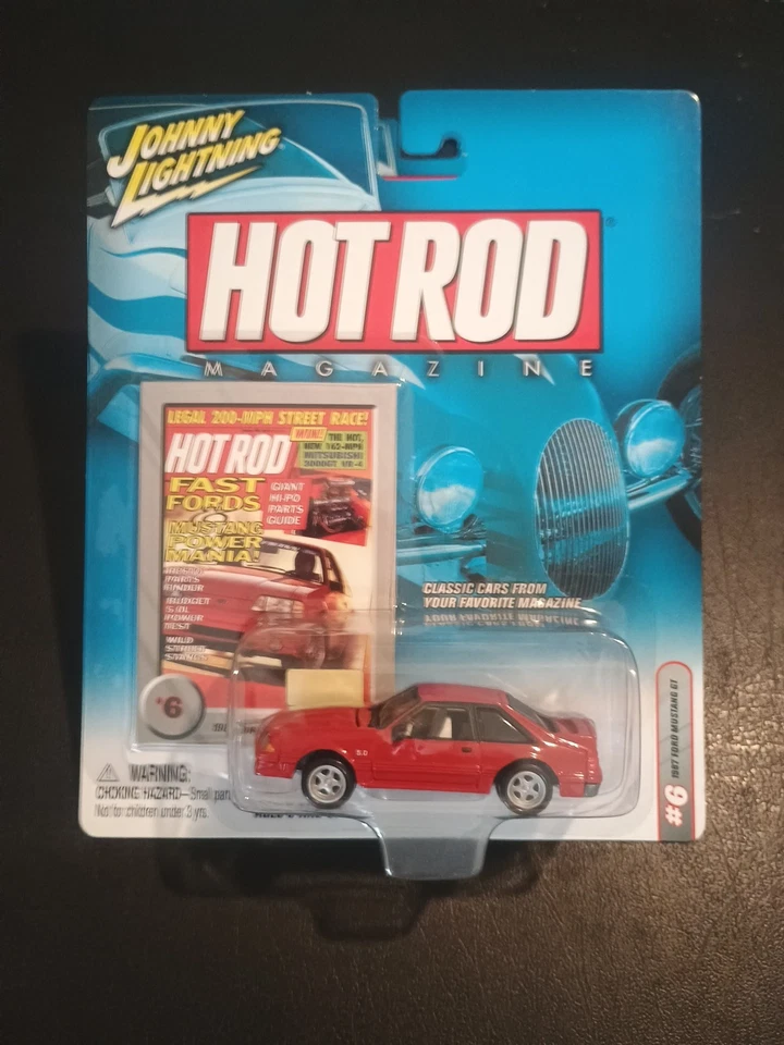 Johnny Lightning HOT ROD Magazine  1987 Ford Mustang GT 5.0 (Chase & Mainline) - Image 3 of 4