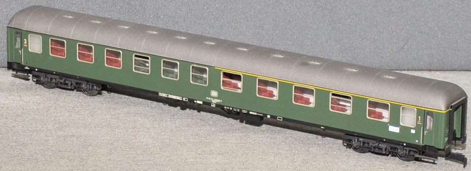 Ade Schnellzugwagen 51 80 31 1.+ 2.Klasse DB grün 4-achsig sehr gut H0