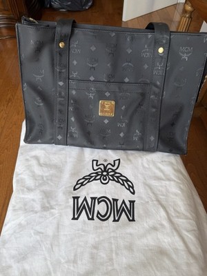 MCM Shoulder Bag Medium Black Canvas Monogram