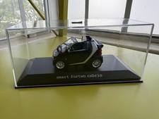 Minichamps Smart Fortwo Cabrio Diecast Model w/ Display Case 1:43 Mercedes Smart