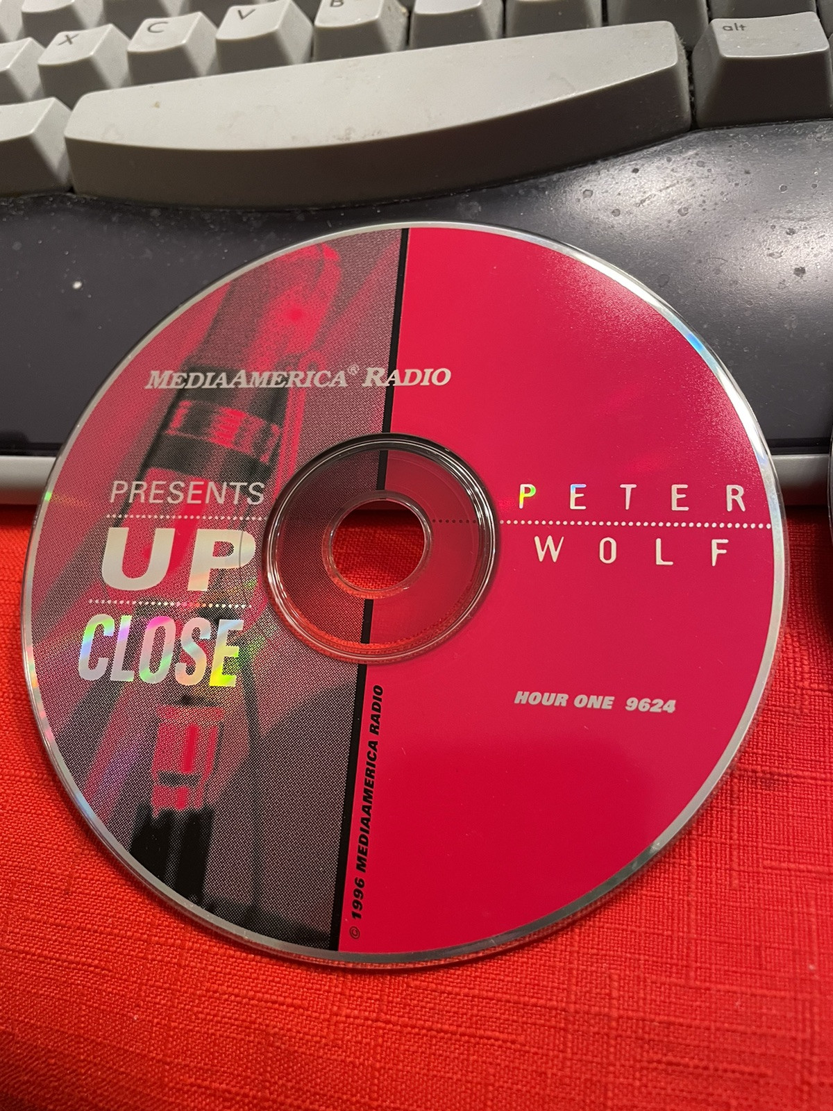 Peter Wolf 2 CD Up Close Radio Show 96/24 96/25 with Cues Interview and Music