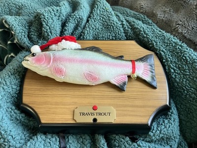 SANTA Vintage BIG MOUTH BILLY BASS Christmas sings Jingle Bells Up On A Rooftop
