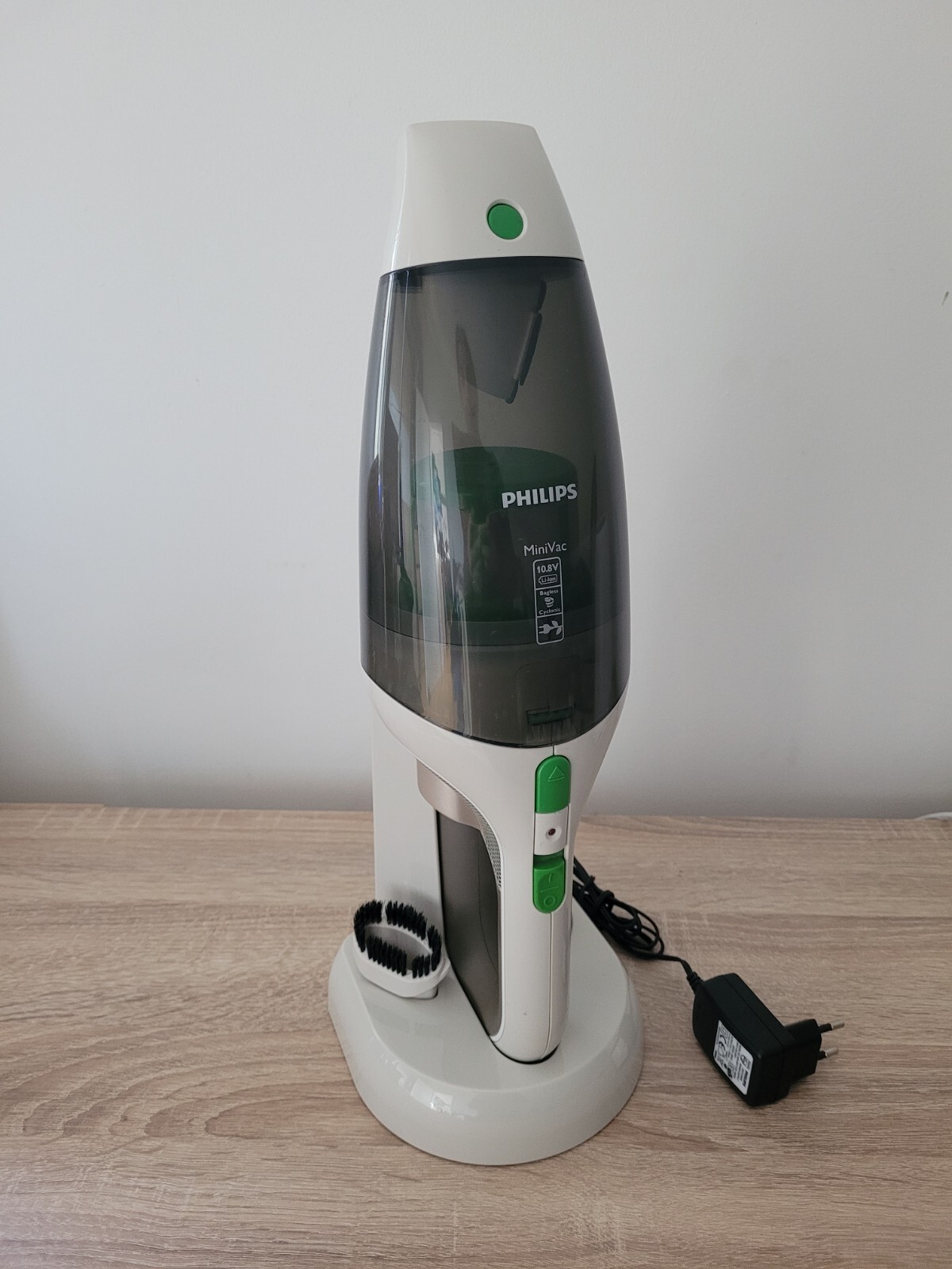 Philips FC6148 MiniVac Grün Hand Staubsauger 8710103404750 eBay