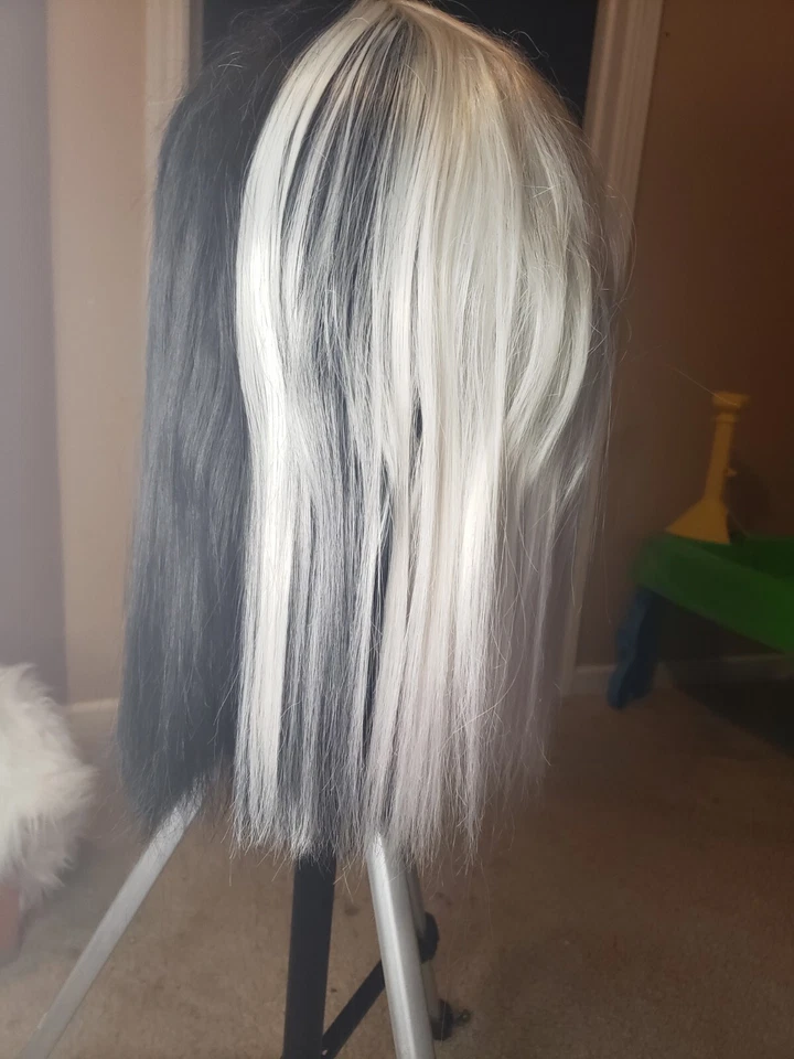 Peluca Glam Inspirada en Cruella de Vil Tonos Divididos Nueva Foto 4 de 4