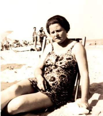 Mature Older Woman Vintage Photo Beach Scene Bathing Suit 1930's