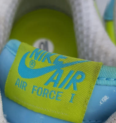 NIKE Air Force 1 Low Premium Flash Patent Pixie Blue 312945  display picture 3