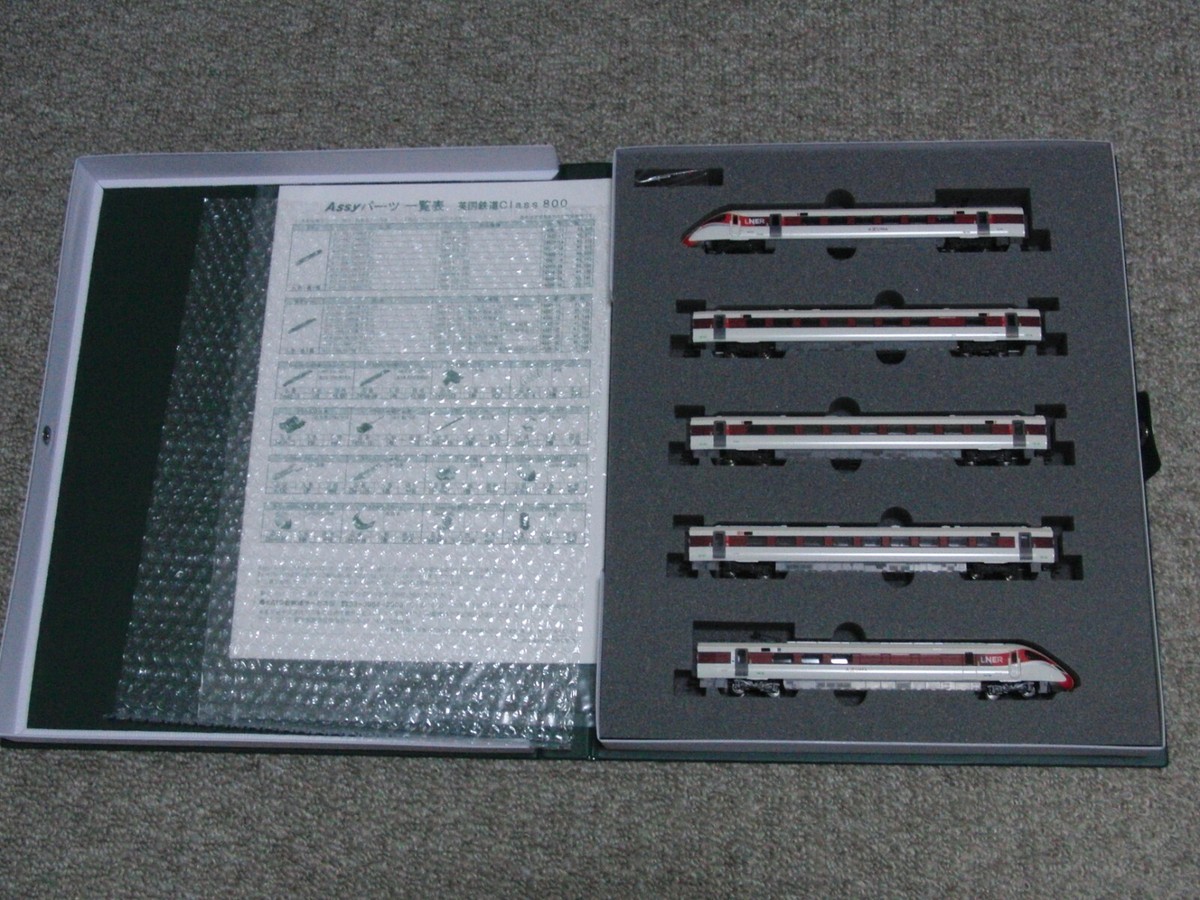 KATO 英国鉄道class800 LINER AZUMA Amazon.com: Kato Class 800 113 LNER Azuma 9 Car Train N Gauge K10