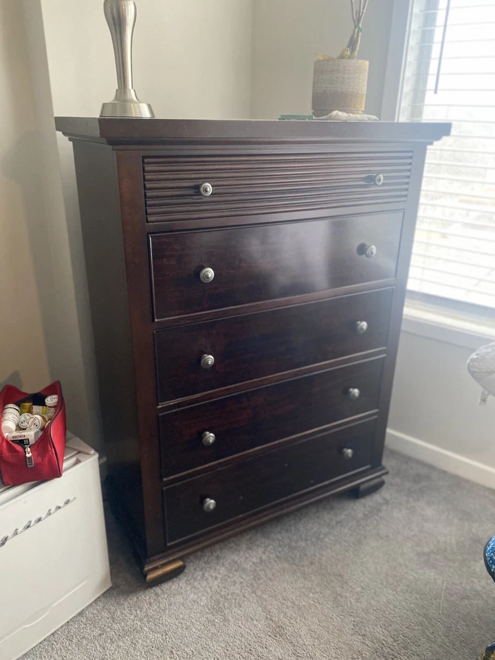 solid mahogany Bedroom  Set 5pc made In Antigua. - Image 3 of 4
