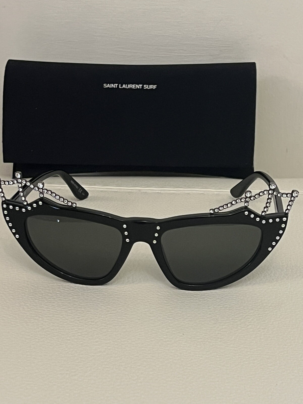 YSL Saint Laurent Occhiali da sole occhi di gatto nero grigio SL122 cristallo tiara