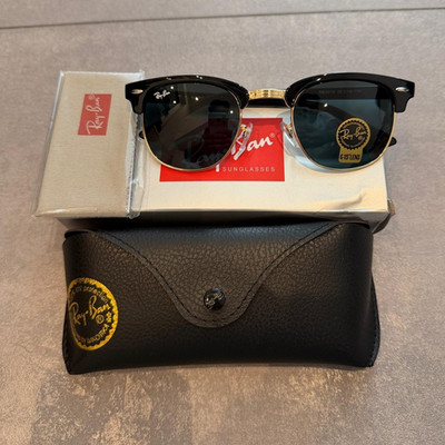 Ray-Ban Clubmaster Sonnenbrille Herren schwarz/gold getönte Gläser
