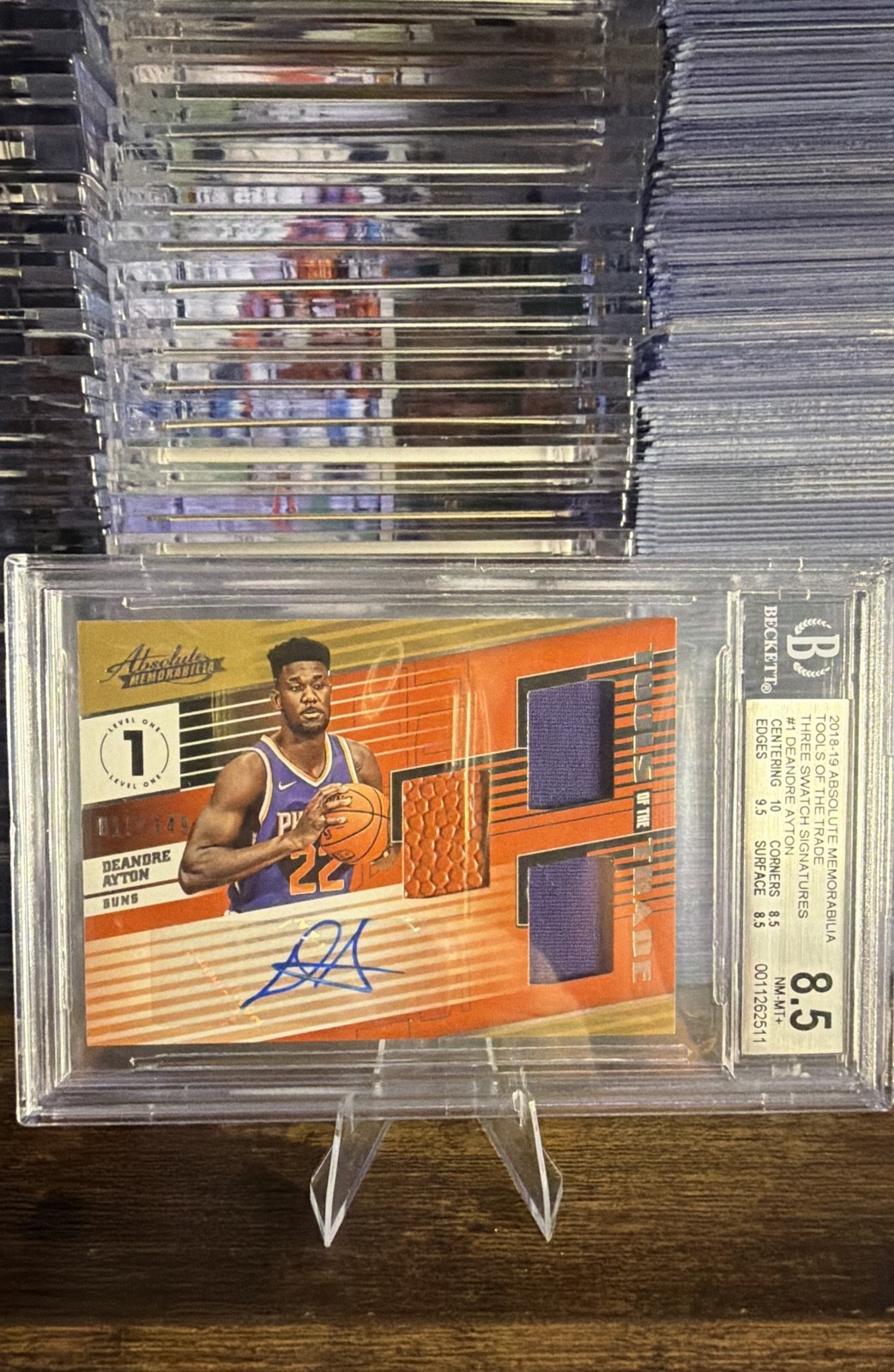 2018-19 Panini Absolute Tools of the Trade Deandre Ayton Triple Patch Auto Suns