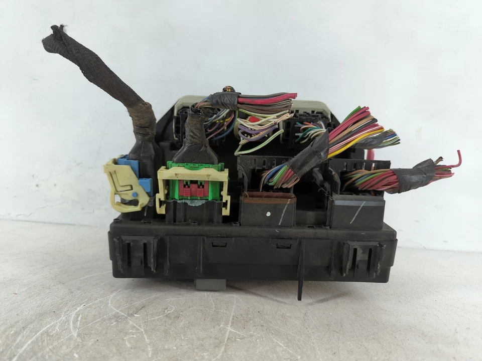 Jeep Liberty 2009-2009 caja de fusibles caja de fusibles relé módulo Tipm PY6RL Foto 4 de 4