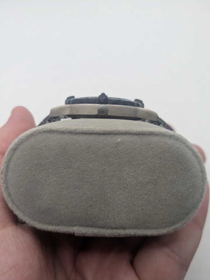 Reloj Pulsera UAW Local 494 Union Logo Con Bisel Giratorio Batería Nueva Dice Hora Foto 3 de 4