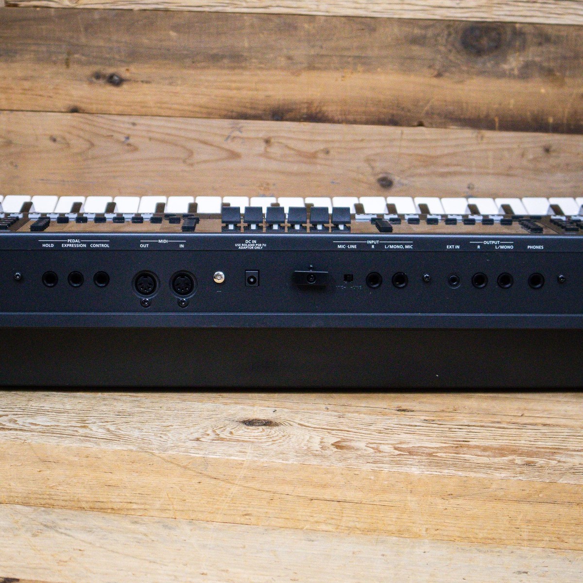 Roland E-A7 Arranger Keyboard- 61 Keys for sale online | eBay