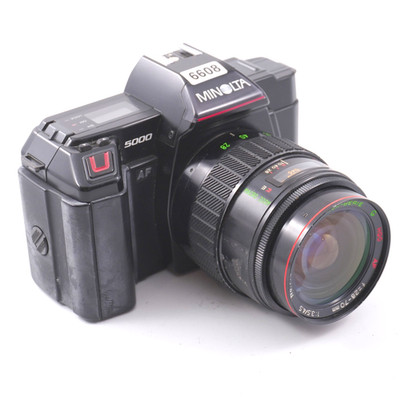 Minolta 5000 AF Mogino-serie 28-70mm 4.5 analoge Spiegelreflexkamera #6608 R102