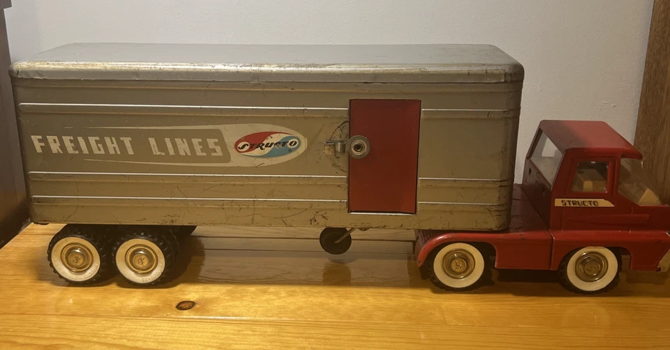 Vintage Stucto Turbine Truck and Freight Lines Trailer - Image 3 of 4
