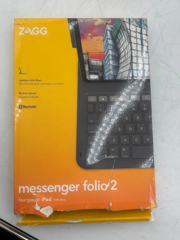 ZAGG Messenger Folio 2 Bluetooth Keyboard Case for Apple iPad 10th Gen/10.9-inch - Image 3 of 3