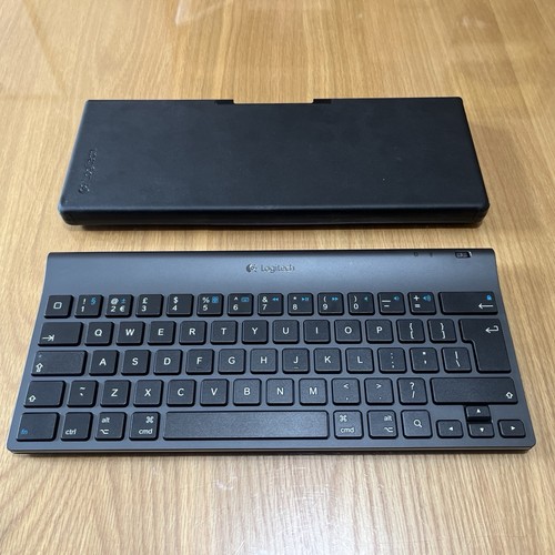 Logitech Bluetooth Keyboard YR0034 for Tablet or iPad - Picture 2 of 7