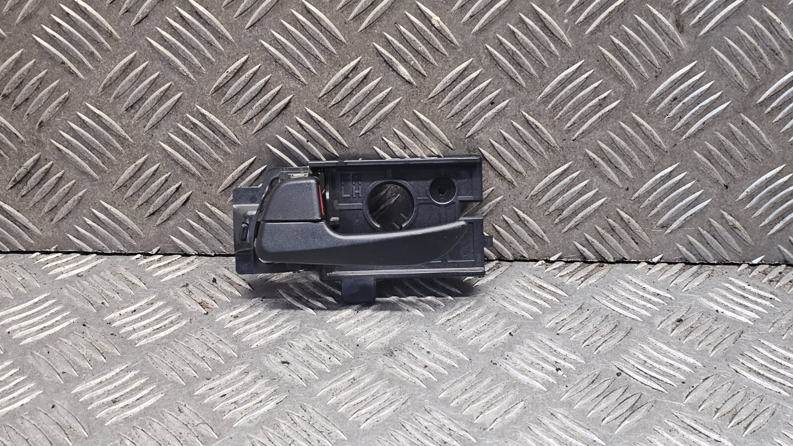 Hyundai I10 2016 Front Door Interior Handle 82610B4000 Vlm4989 for  