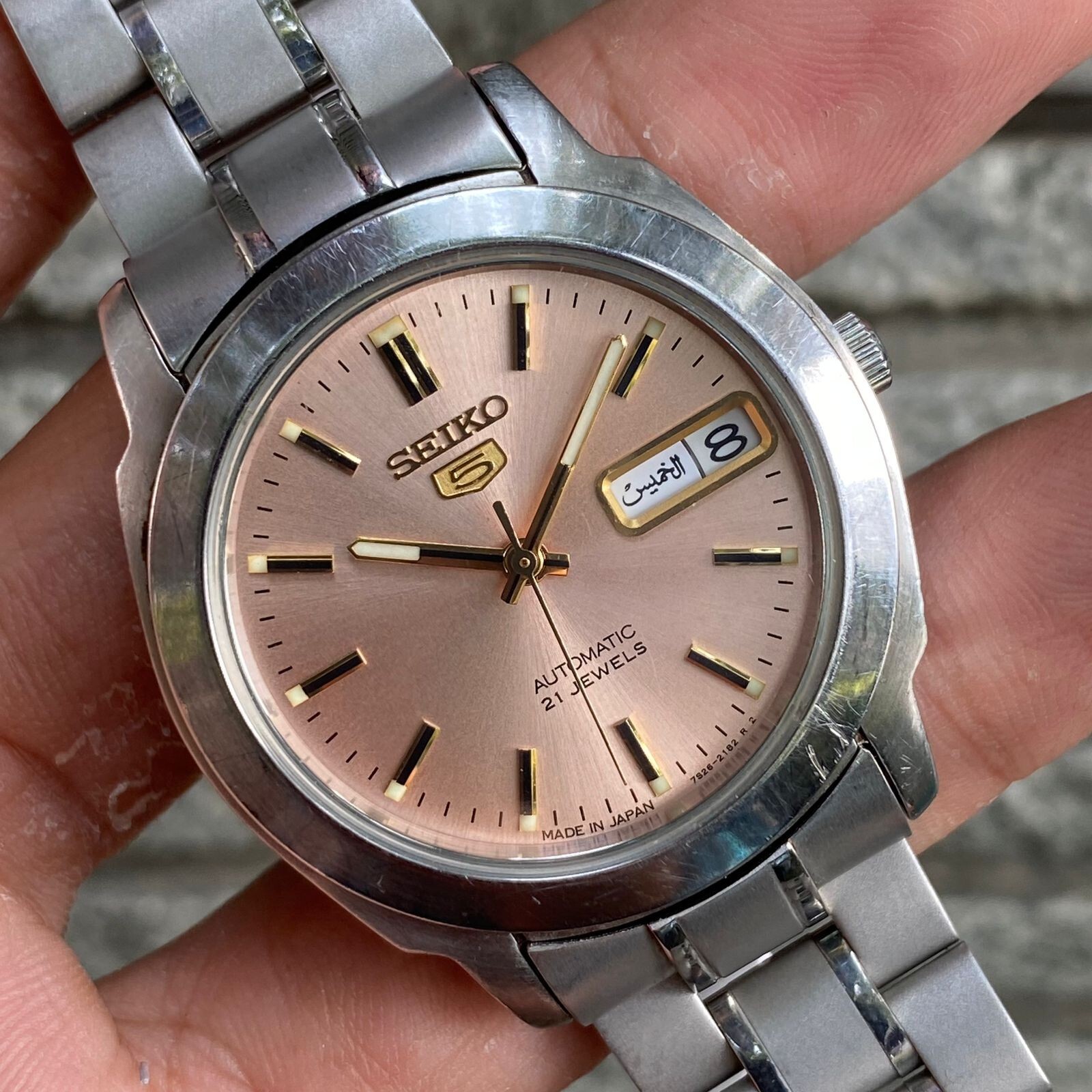 Vintage Seiko 5 Salmon Dial Day Date Arabic Automatic Men Watch Rare