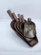 Set Of 5 Vintage Tin Grain Sugar Candy Scoops Mercatile General Store Primitive 