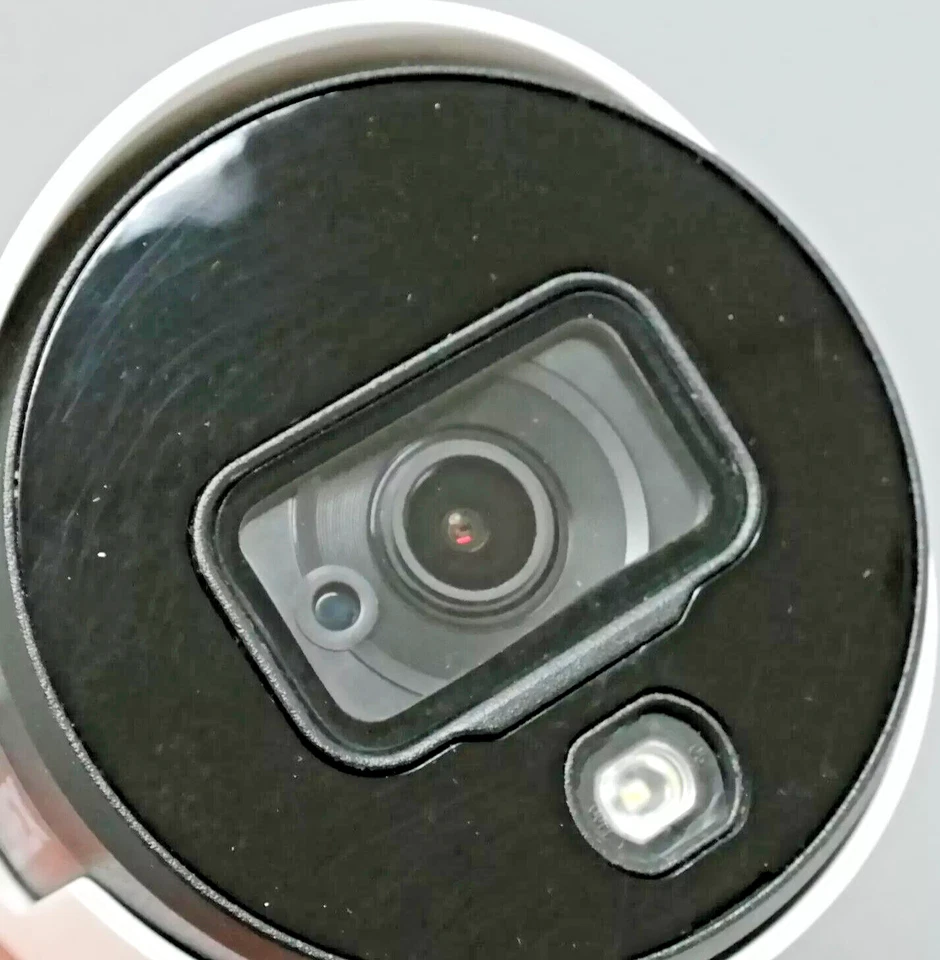 Lorex C581DA-Z 5MP Active Detterence Security Camera NTSC For 12v Input GREAT!! - Image 2 of 3