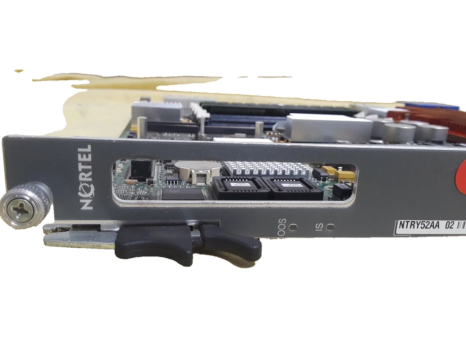 Chasis módulo procesador frontal Nortel NTRY52AA GCIUAADCAA  Foto 3 de 4