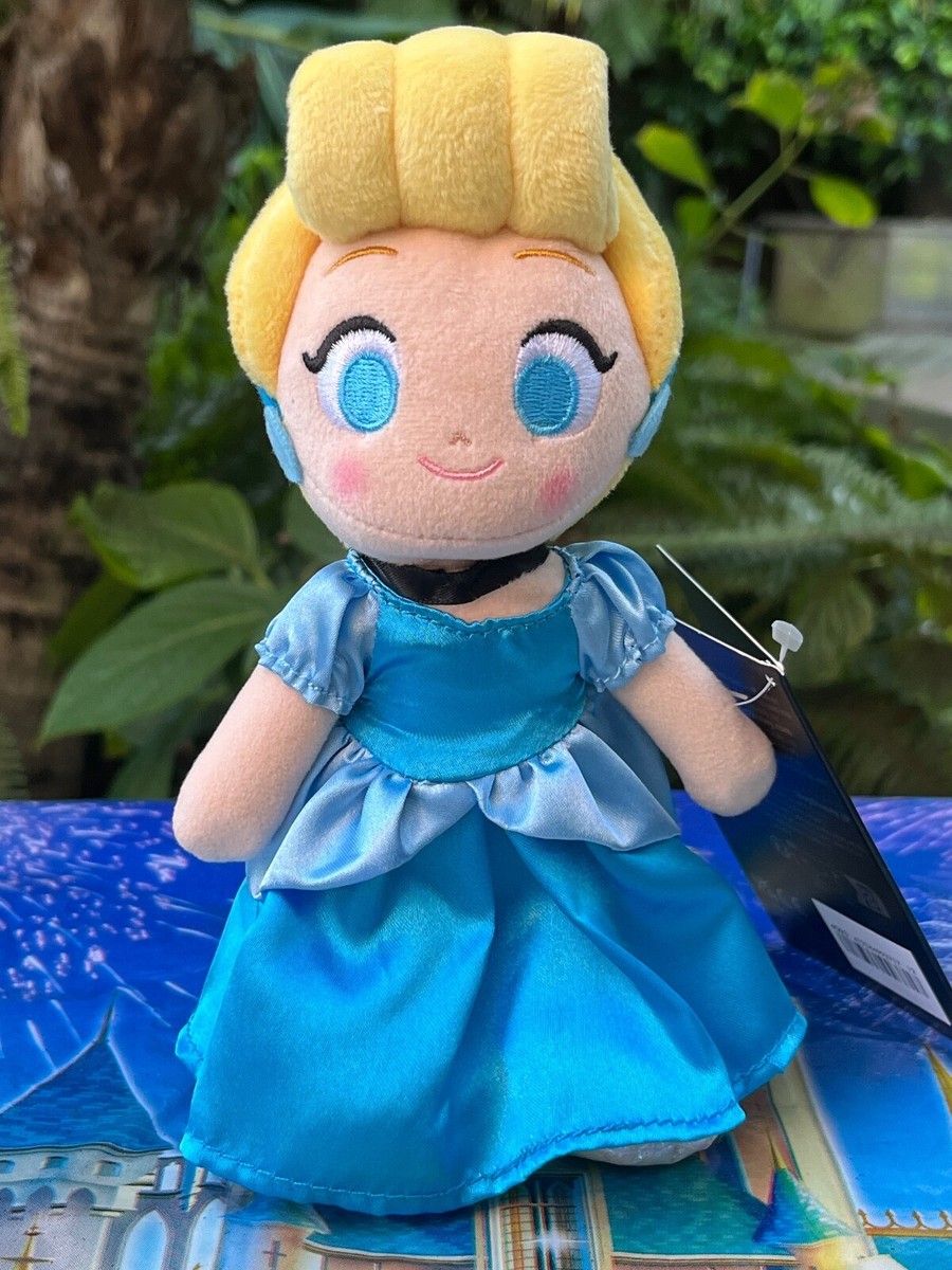 Disney Parks nuiMOs CINDERELLA Poseable Plush Doll 1/4" H Ages 6+ NWT