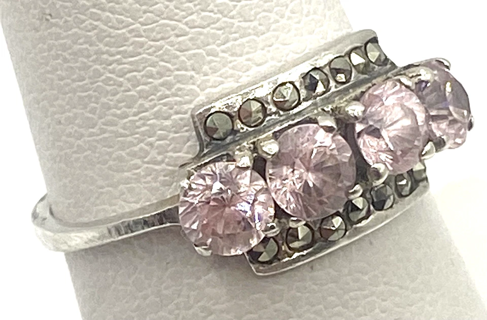 Anillo de cóctel de plata de ley/piedras rosas 925 y marcasita talla 5,5 Foto 2 de 4